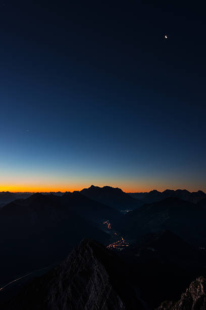 istock night scene from the top of a mountain 185114387