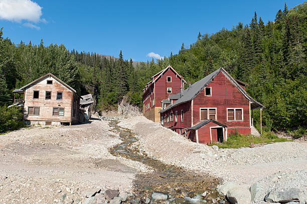 istock Abandoned copper mine buildings at Kennecott Alaska 185117676