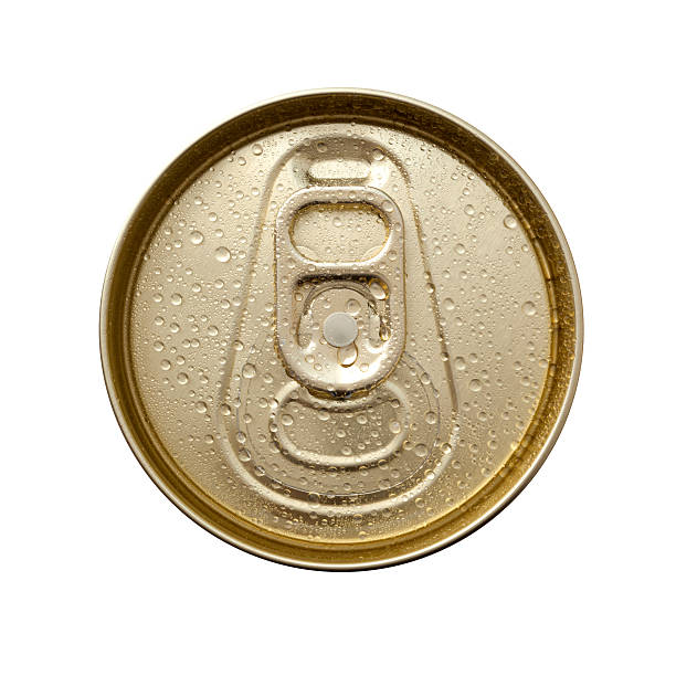 aluminum can top macro　with water drops Close-up top view of a soft drink can. Isolated on white background. can top stock pictures, royalty-free photos & images