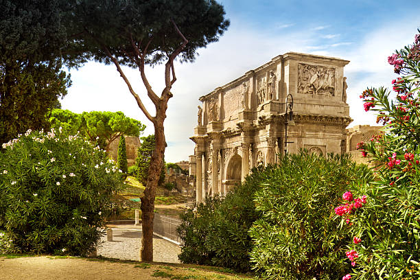 istock Arch Of Constantine in Rome 185119343