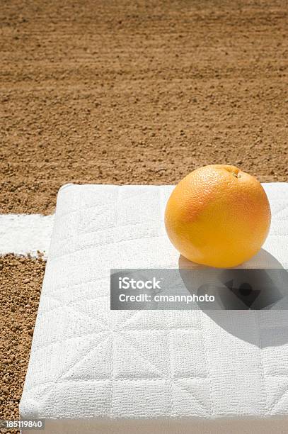 Foto de Toranja Liga De Beisebol e mais fotos de stock de Base - Equipamento esportivo - Base - Equipamento esportivo, Beisebol, Campo esportivo