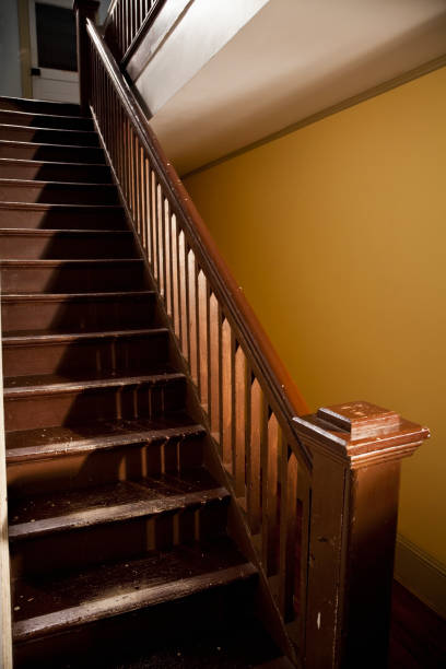 istock Old wooden staircase 185122585