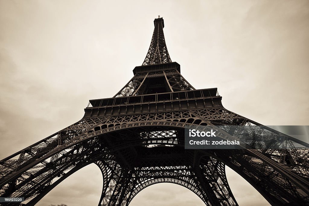 Paris Eiffelturm in schwarz und weiß - Lizenzfrei Altertümlich Stock-Foto