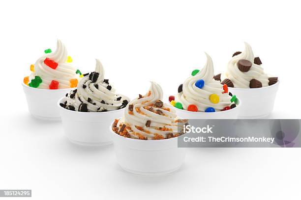 Mrożony Jogurt Asortyment - zdjęcia stockowe i więcej obrazów Lody - Lody, Mrożony jogurt, Filiżanka