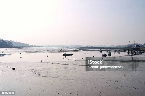 Foto de Rio Horizontal e mais fotos de stock de Estuário - Características do litoral - Estuário - Características do litoral, Suffolk, Cena Rural