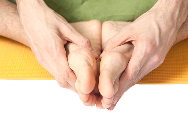 causacian joga feets zbliżenie - stretchen zdjęcia i obrazy z banku zdjęć