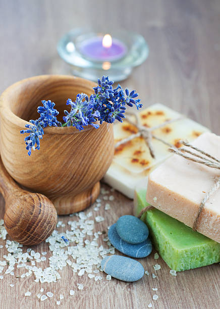 istock Mortar and pestle with lavender 185151686
