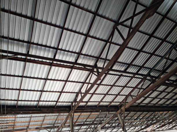 istock Structure of steel roof truss for interior construction 1851543821