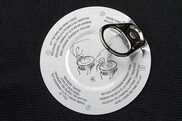 istock Top of tin with opener 185165359