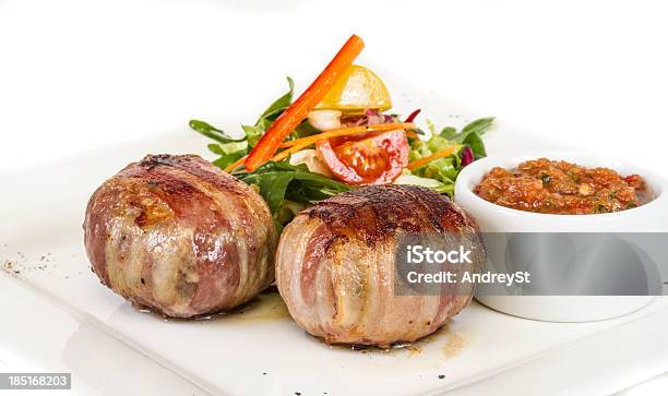 Gegrilltes Steak Mit Speck Und Gemüse Stockfoto und mehr Bilder von Brokkoli - Brokkoli, Brotsorte, Cutlet