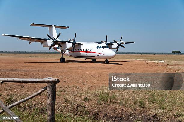 Geparkt Flugzeug Stockfoto und mehr Bilder von Afrika - Afrika, Ankunft, Ebene