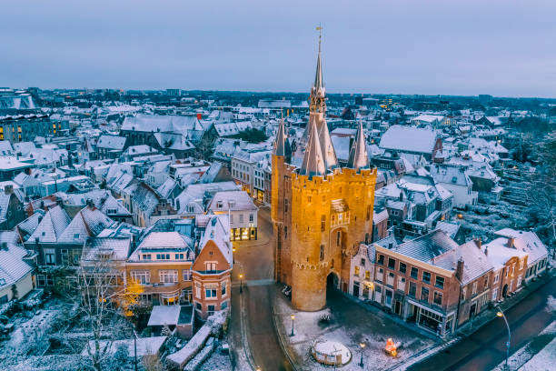 istock Zwolle Sassenpoort old gate during a cold winter morning 1851938651
