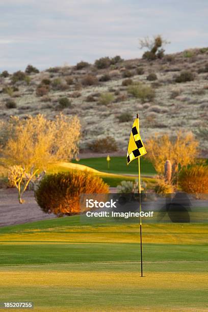 Pięknej Pustyni Pole Golfowe - zdjęcia stockowe i więcej obrazów Pole golfowe - Pole golfowe, Stan Arizona, Mesa - Arizona