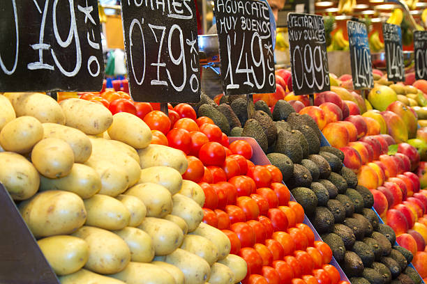 istock Fresh organic food 185214544