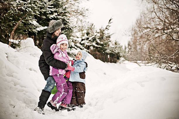 istock Family winter fun 185214843
