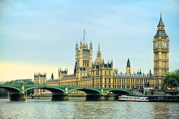 istock Parliament Buildings At Westminster Bridge 185214888