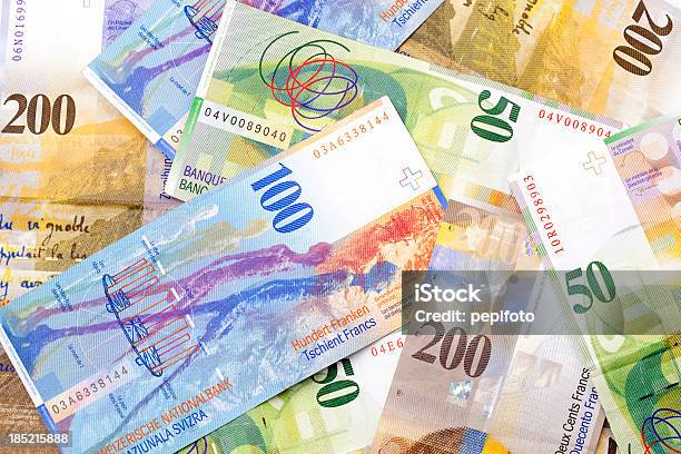 Valuta Svizzera - Fotografie stock e altre immagini di Valuta svizzera - Valuta svizzera, Banconota del franco svizzero, Banconota