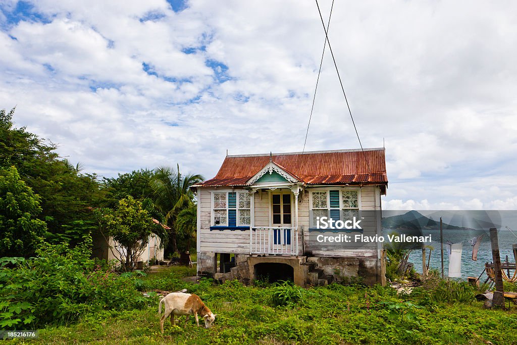 Old House, Grenada W.I. - Royaltyfri Fram eller baksida Bildbanksbilder