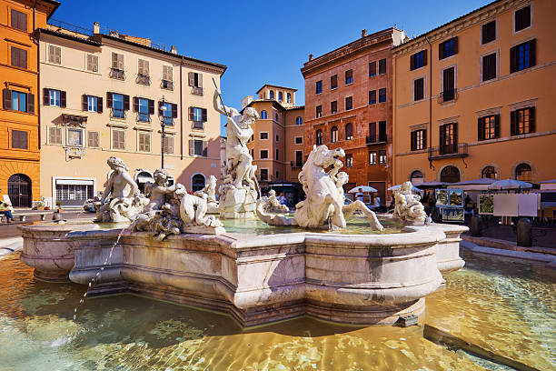 fonte de netuno em roma, itália - piazza navona imagens e fotografias de stock