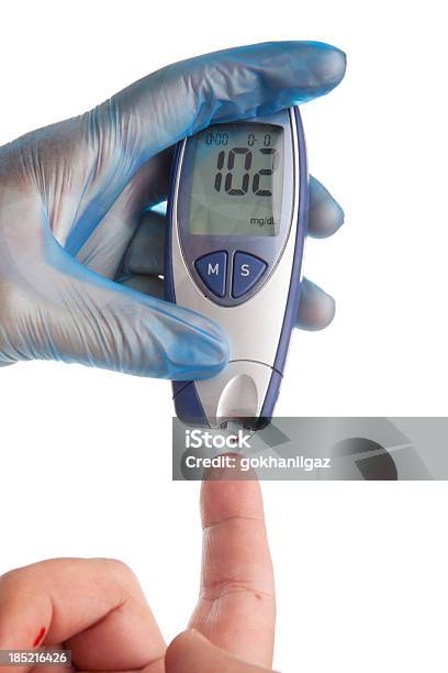 糖尿病血液検査 - 血糖値検査のストックフォトや画像を多数ご用意 - 血糖値検査, 100歳以上, 糖尿病
