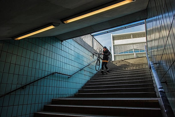 istock Woman Commuter at U-Bahn Station 185217718