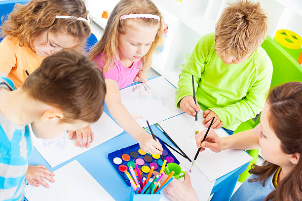 istock Children Craft Activities Coloring and Drawing. 185218190