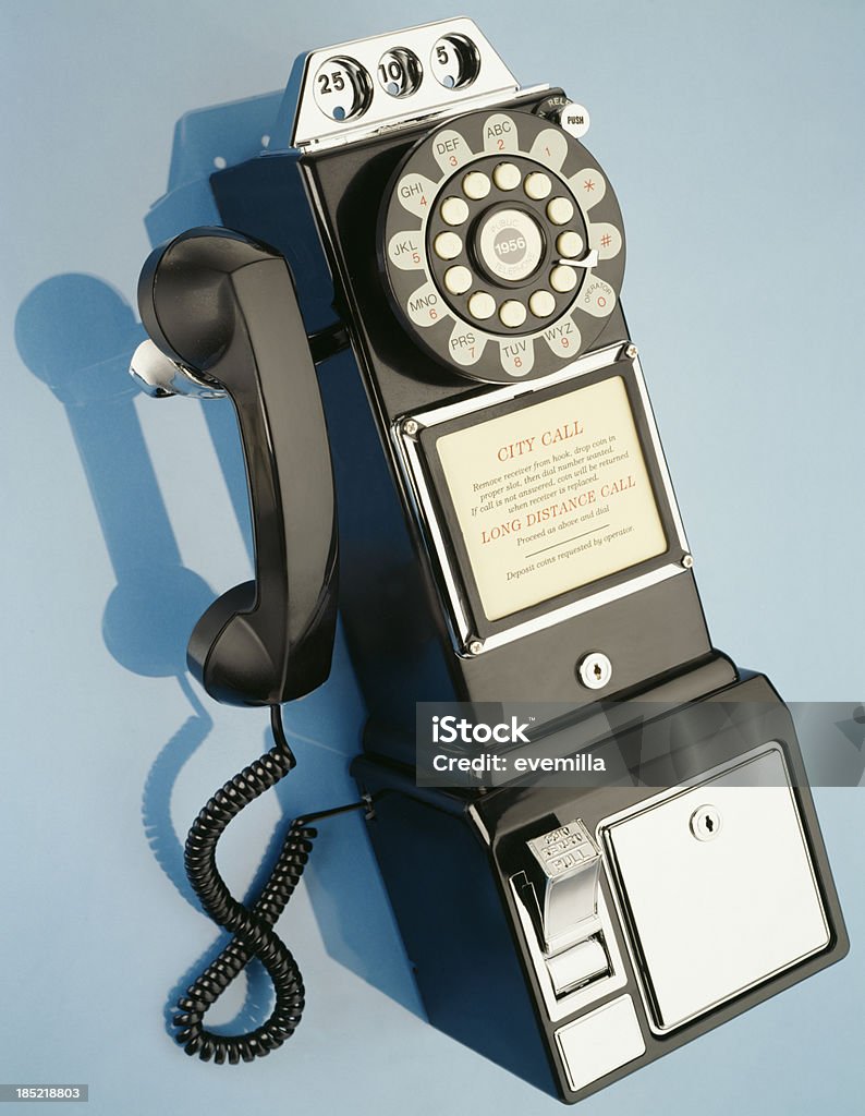 Telefono pubblico - Foto stock royalty-free di Antico - Vecchio stile