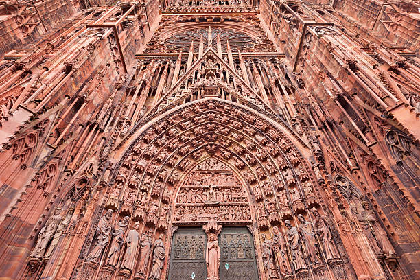 Strasbourg, France "The magnificent facade of the Strasbourg Cathedral (Cathedrale Notre Dame), Strasbourg, France" notre dame de strasbourg stock pictures, royalty-free photos & images
