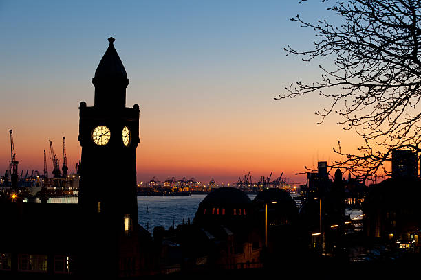 istock Evening scene in Hamburg harbour 185219462