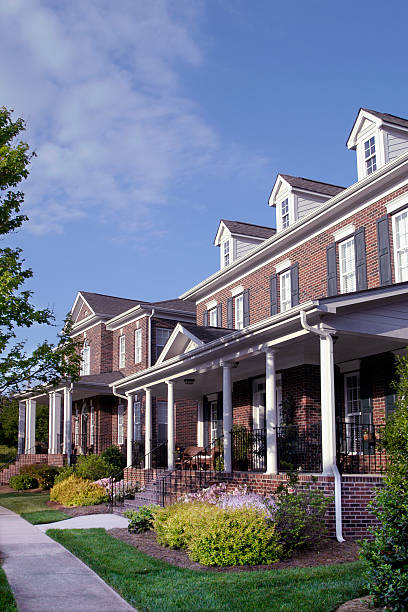 istock Brick Neighborhood 185219839