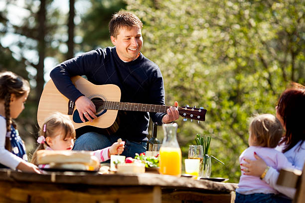 istock Family on picnic 185220685