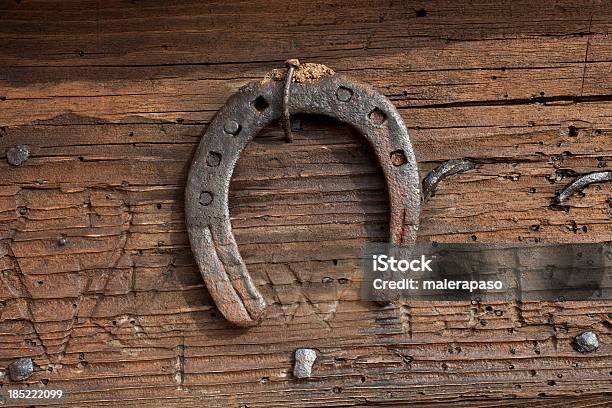 Horseshoe - Fotografias de stock e mais imagens de Ferradura - Ferradura, Acabado, Antigo