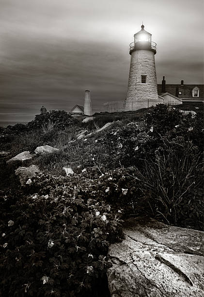 pemaquid leuchtturm, maine - pemaquid peninsula lighthouse maine pemaquid point stock-fotos und bilder