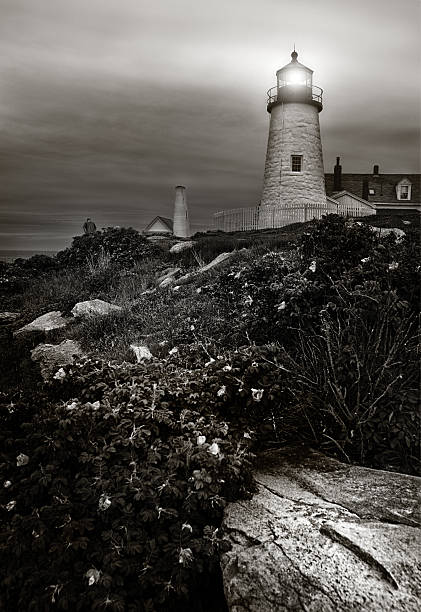 pemaquid маяк, мэн - pemaquid point lighthouse стоковые фото и изображения