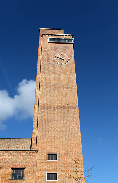 istock Art Deco Clock Tower Greenwich London England 185226570