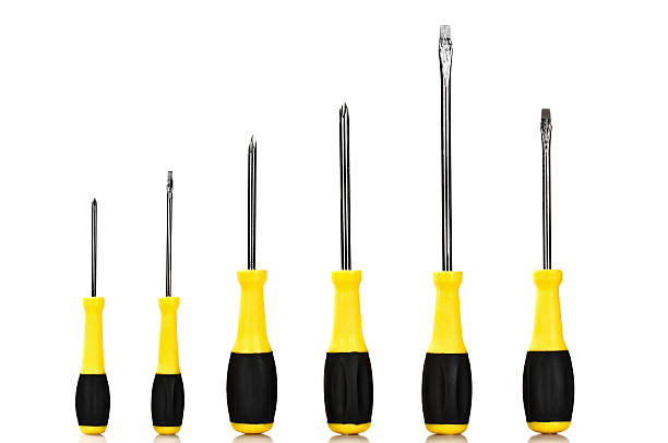 screwdrivers comme un graphique - screwdriver isolated work tool clipping path photos et images de collection