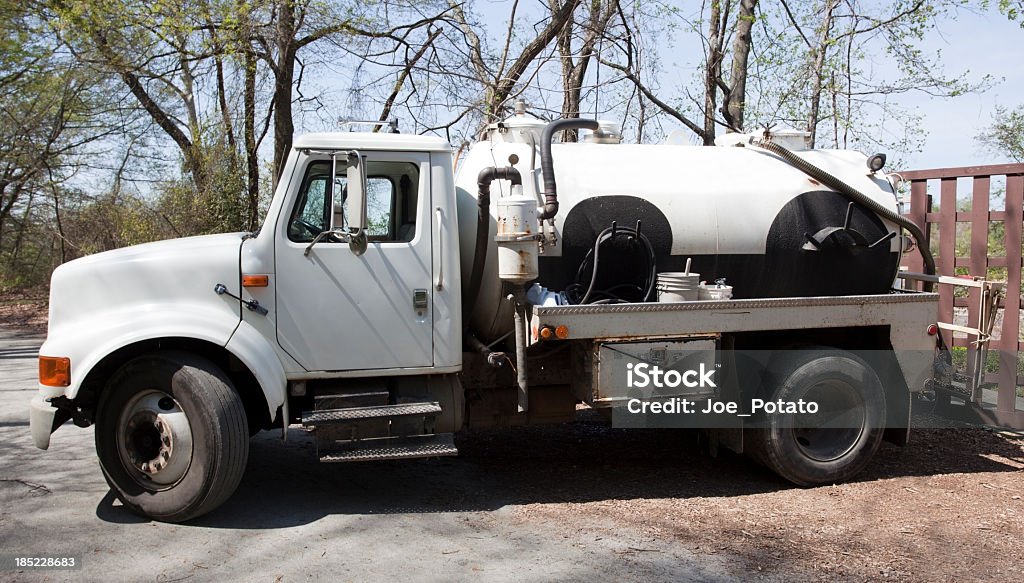 Fossa settica Pump camion - Foto stock royalty-free di Fossa settica