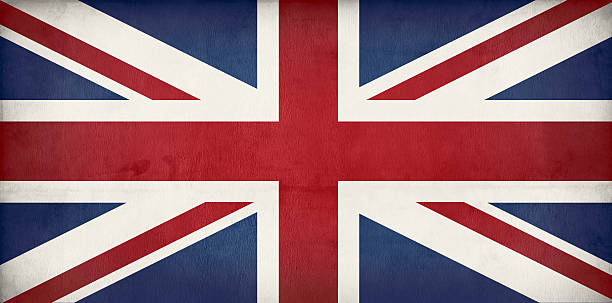 vieux drapeau de britannique union jack - british flag flag old fashioned retro revival photos et images de collection