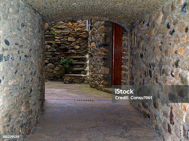 En Al Final Foto de stock y más banco de imágenes de Huesca - Huesca, Provincia de Huesca, Aldea