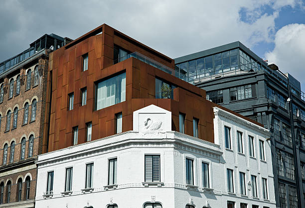 London Architecture: trendy loft buildings in Shoreditch