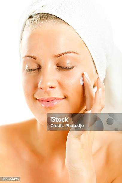 Skin Care Stockfoto und mehr Bilder von Alternative Behandlungsmethode - Alternative Behandlungsmethode, Alterungsprozess, Attraktive Frau