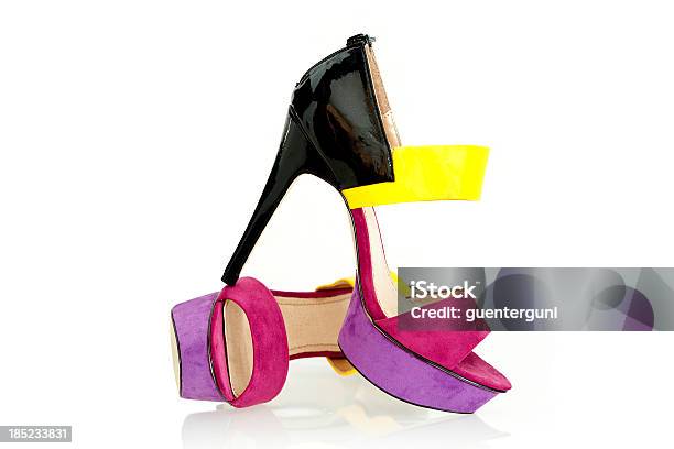 Foto de Moda De Salto Alto Sandals Em Cores Elegantes e mais fotos de stock de Amarelo - Amarelo, Beleza, Calor