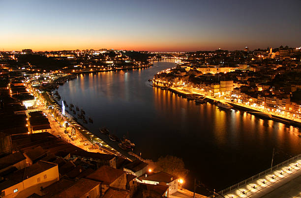 istock Panoramic of Porto at Night 185233914