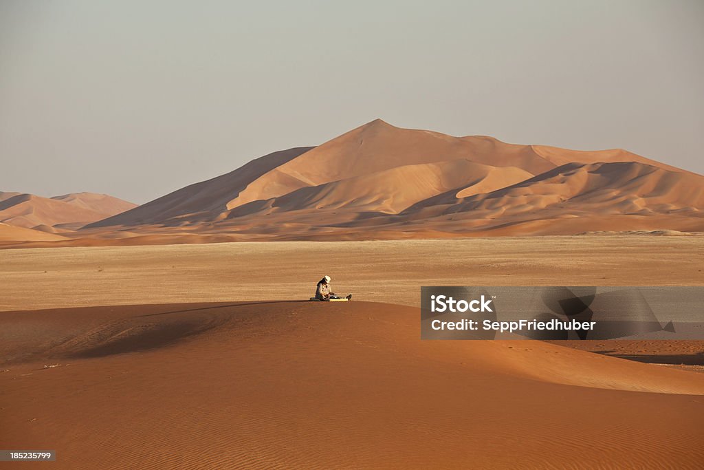 Nel deserto Lonesome - Foto stock royalty-free di Arabia