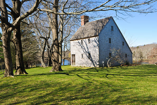 istock Spring at the Hoxie House 185237072
