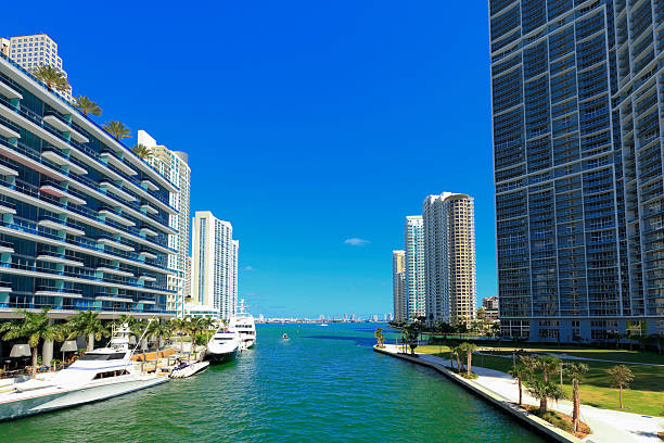 istock Mouth of the Miami River 185237400
