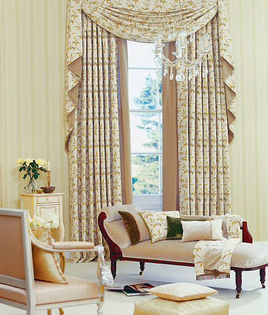 istock Interior of beautiful classical living room 185238018