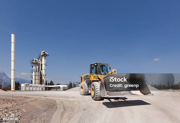 Photo libre de droit de Lieu De Travail banque d'images et plus d'images libres de droit de Bulldozer - Bulldozer, Carrière, Travailler