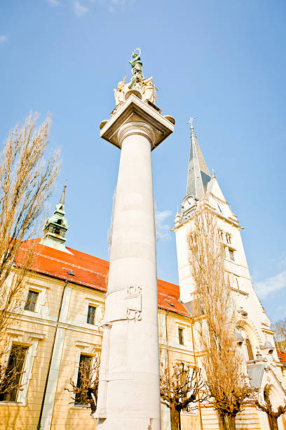 istock Church in Ljubljana 185239127