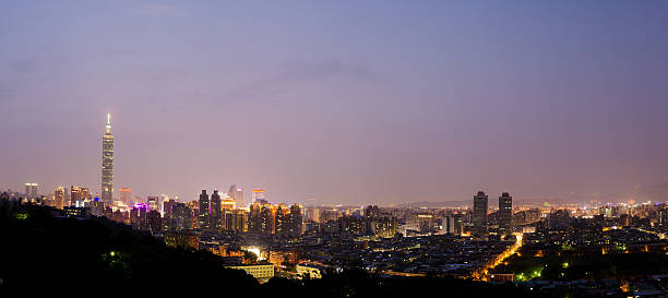 istock Taipei city night 185241878